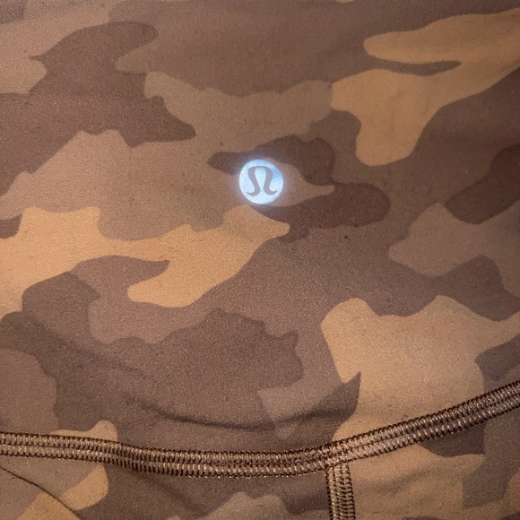 Women’s Lululemon Align High-Rise Crop Leggings - Picture 6 of 6